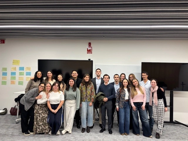 Alumni mentoring current Master in Talent Management students at Advantere.