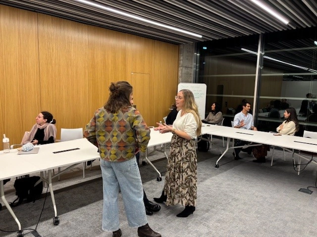 Group conversation between MTM students and their programme buddies.